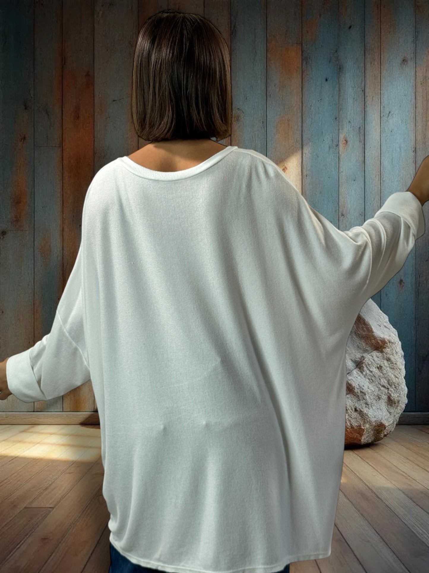 OSCAR - PULL OVERSIZE BLANC EN MAILLE FLUIDE JUSQU'A LA TAILLE 56