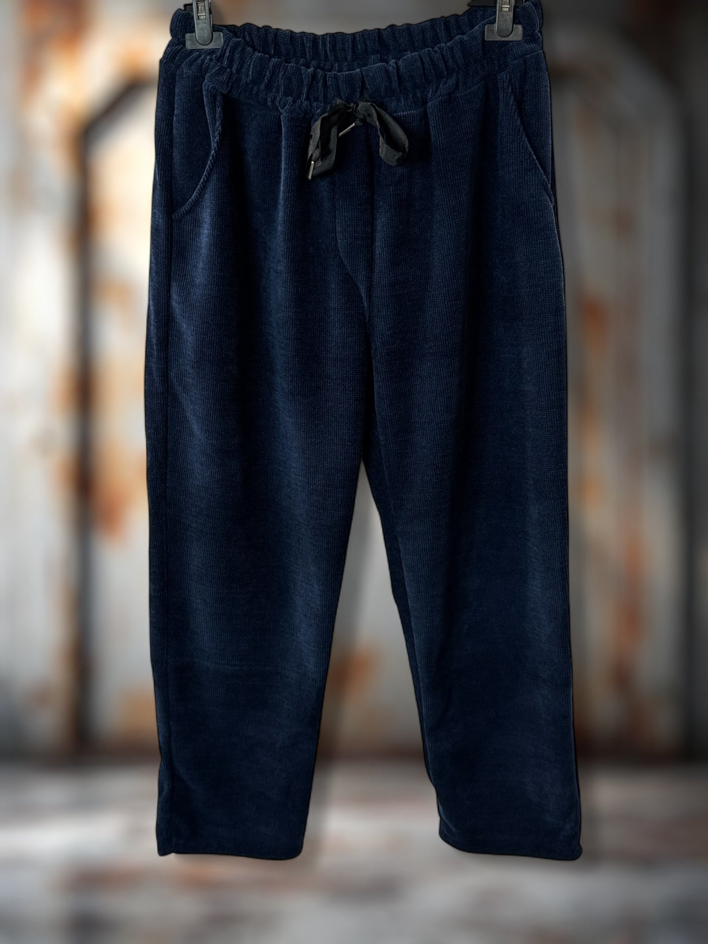 LEON - PANTALON EN VELOURS MARINE TAILLE 44 A 50/52