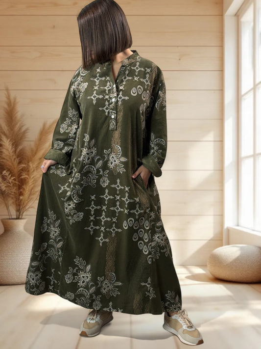 VERONE - ROBE KAKI A MOTIF EN VELOURS JUSQU'A LA TAILLE 52