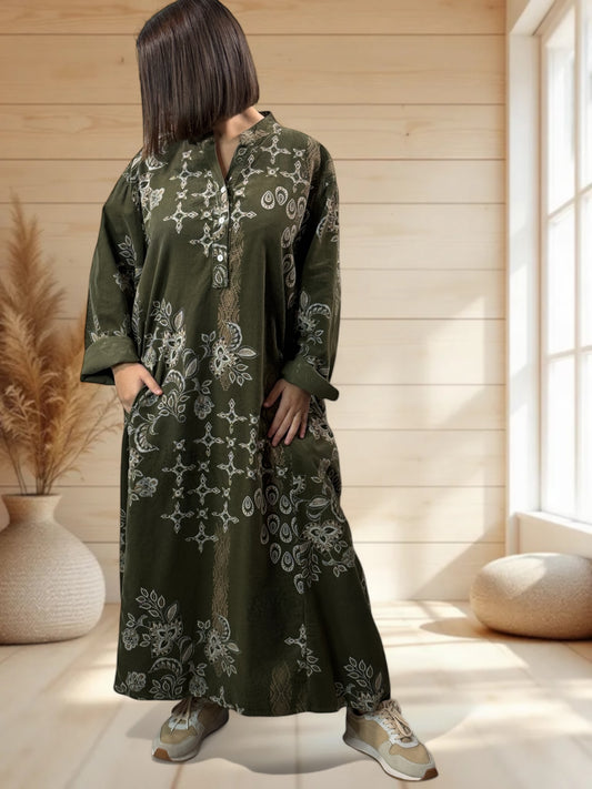 VERONE - ROBE KAKI A MOTIF EN VELOURS JUSQU'A LA TAILLE 52