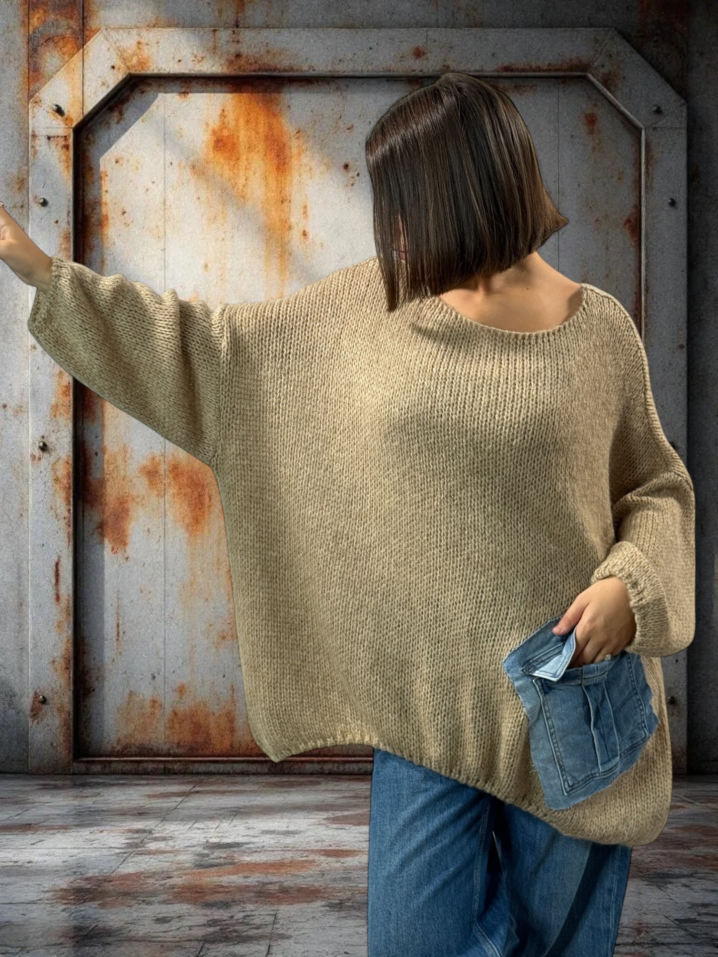 MICHOU - PULL OVERSIZE BEIGE POCHE EN JEAN JUSQU'A LA TAILLE 56