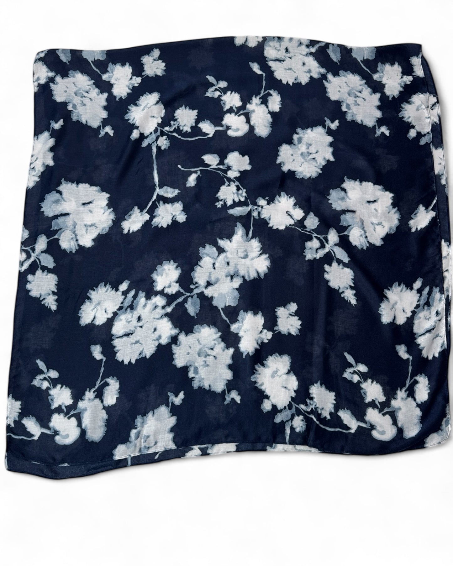 GRANDE ECHARPE MARINE A MOTIF