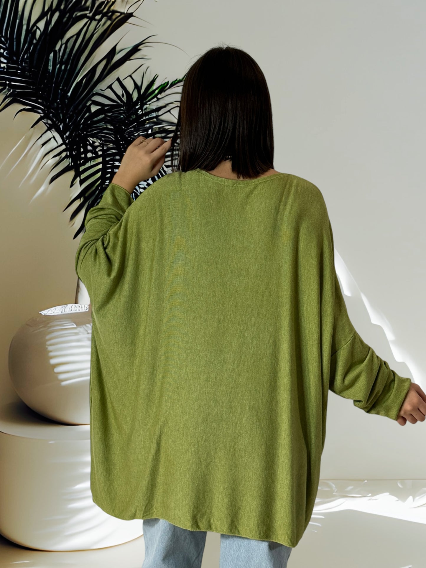 CAPRIO - PULL VERT EN MAILLE FLUIDE JUSQU'A LA TAILLE 54