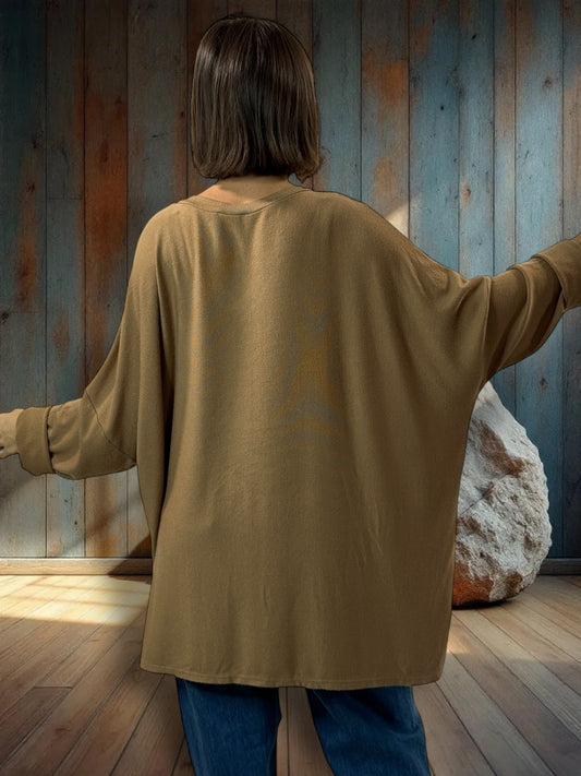 OSCAR - PULL OVERSIZE CAMEL EN MAILLE FLUIDE JUSQU'A LA TAILLE 56