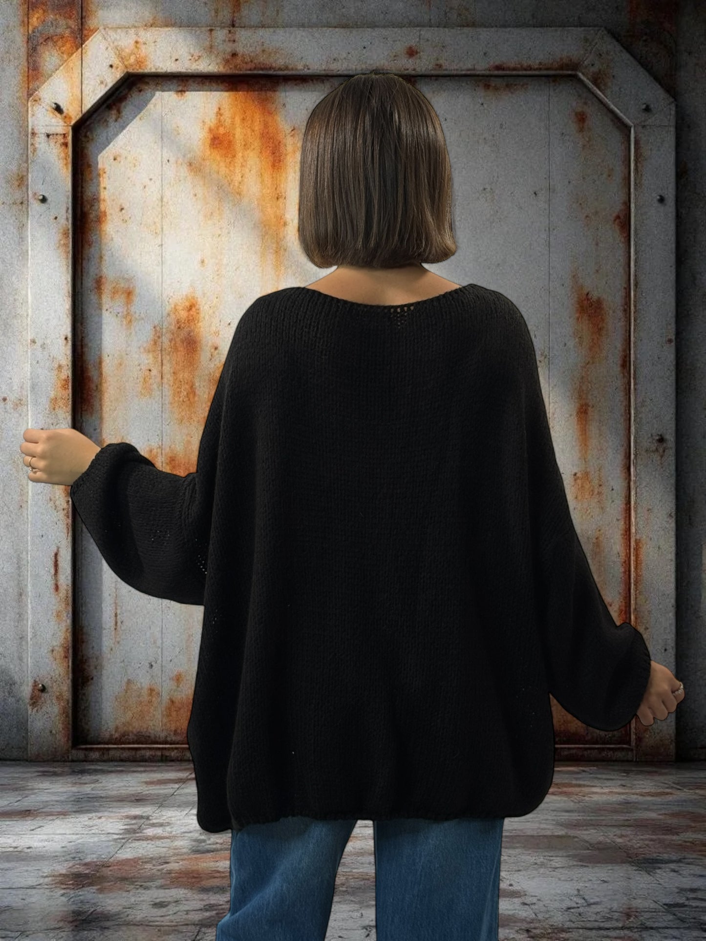 MICHOU - PULL OVERSIZE NOIR POCHE EN JEAN JUSQU'A LA TAILLE 56