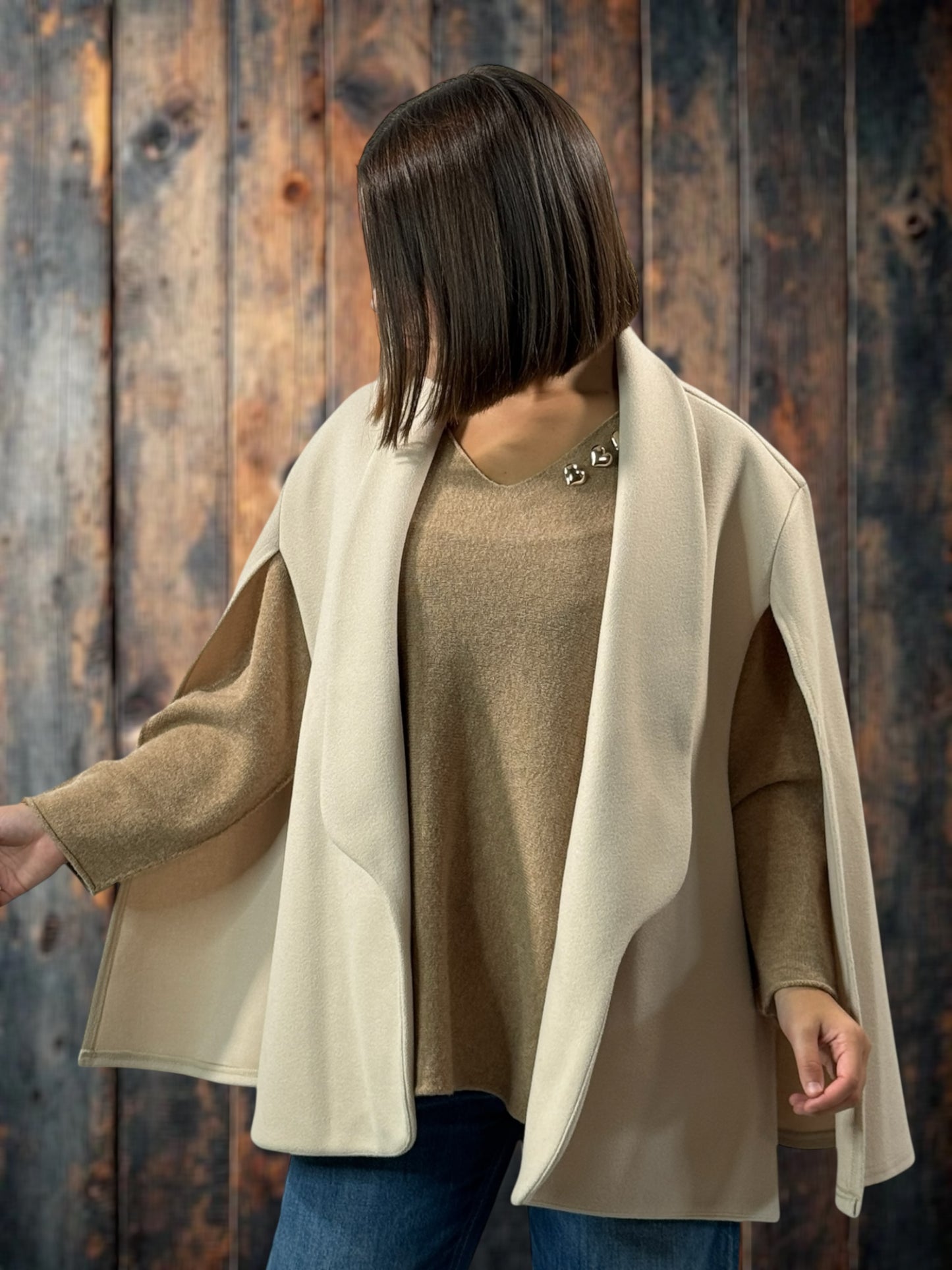DONATELLA - VESTE CAPE BEIGE JUSQU'A LA TAILLE 50/52