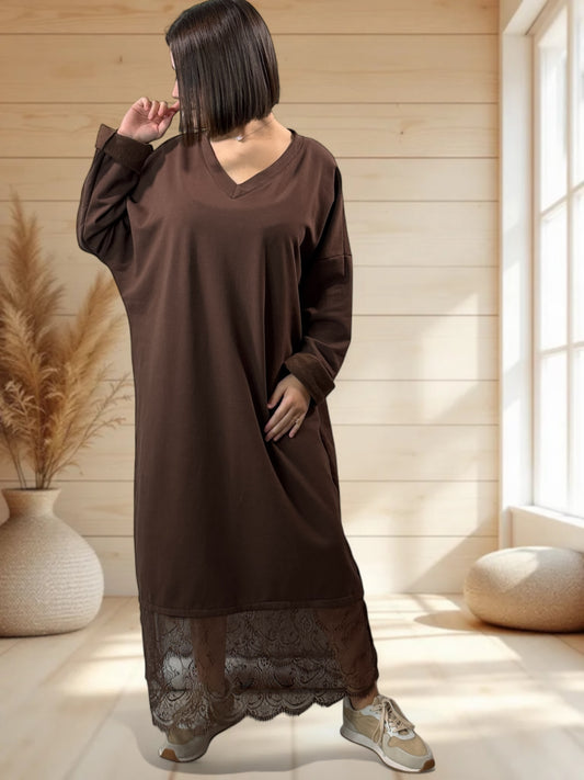 NATALIA - ROBE MARRON AVEC DENTELLE JUSQU'A LA TAILLE 54