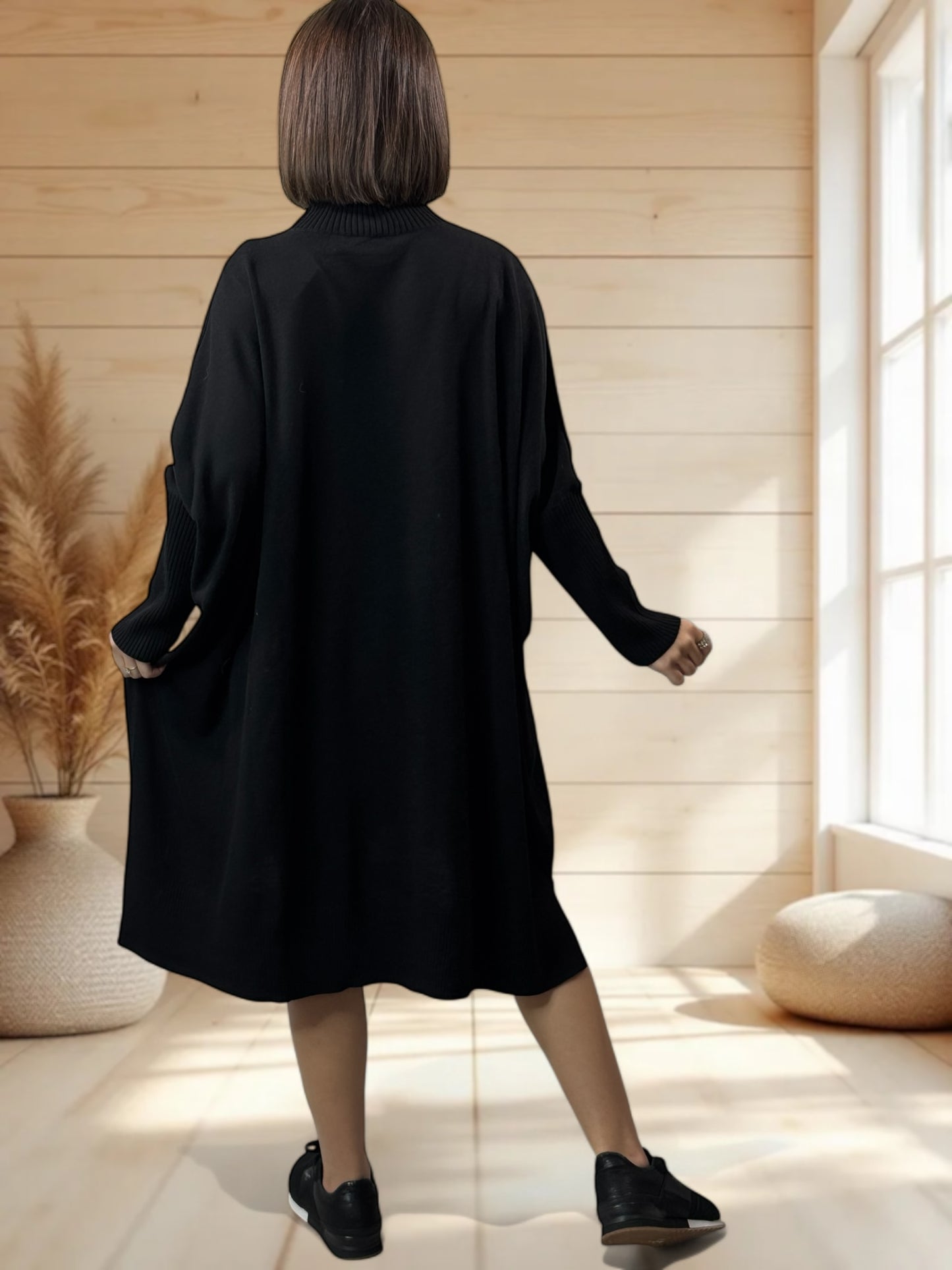 MARISOL - ROBE NOIRE OVERSIZE EN MAILLE JUSQU'A LA TAILLE 56