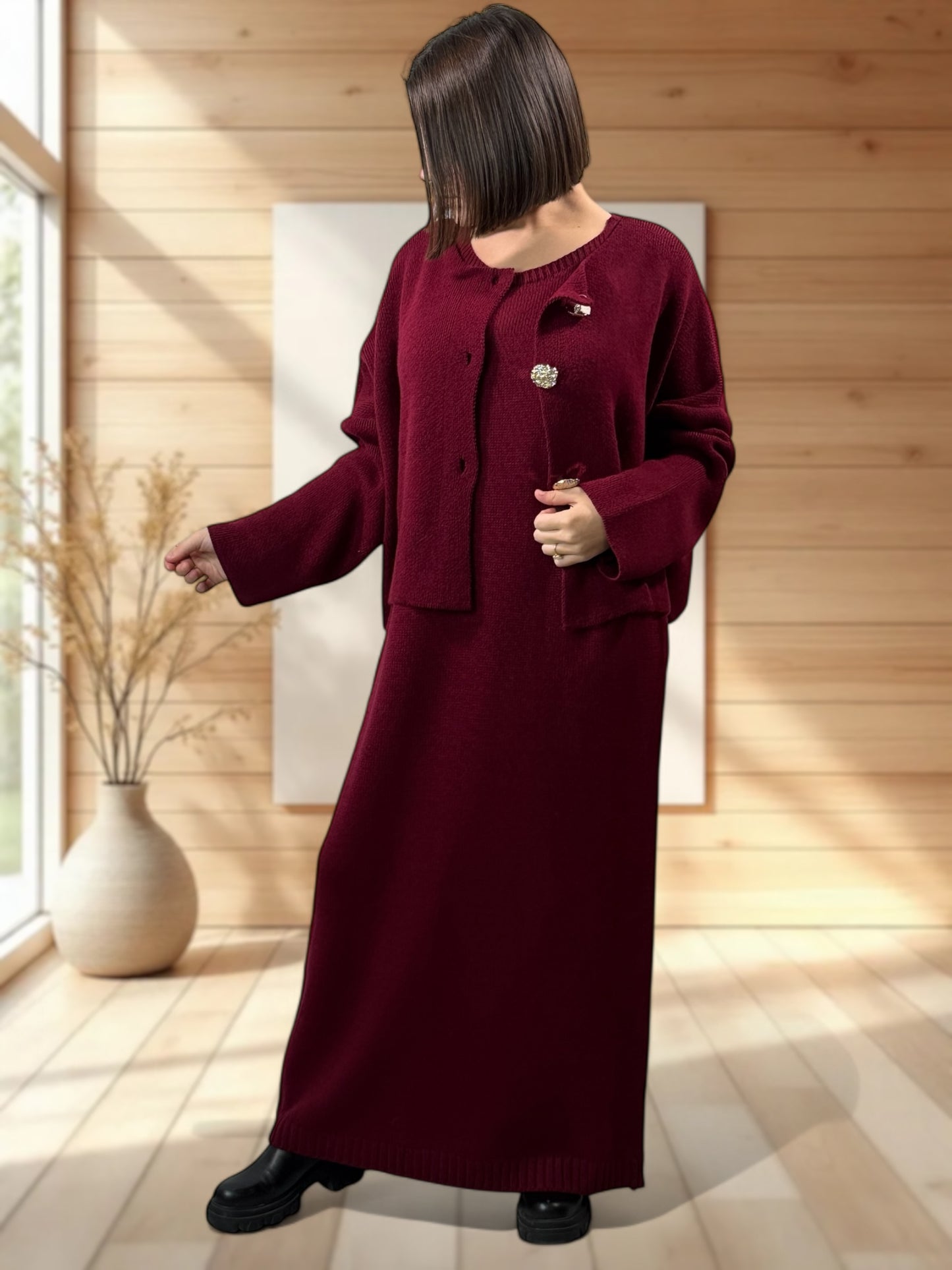 GABRIELA - ENSEMBLE BORDEAUX EN MAILLE ROBE ET GILET JUSQU'A LA TAILLE 48
