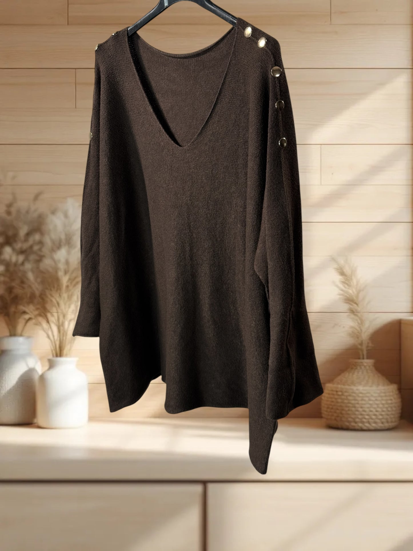 DONNA - PULL OVERSIZE MARRON AVEC BOUTONS DORES JUSQU'A LA TAILLE 52