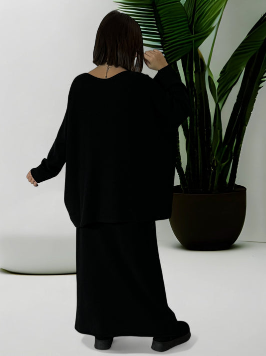 FAUSTINE - ENSEMBLE EN MAILLE NOIR JUSQU'A LA TAILLE 52/54