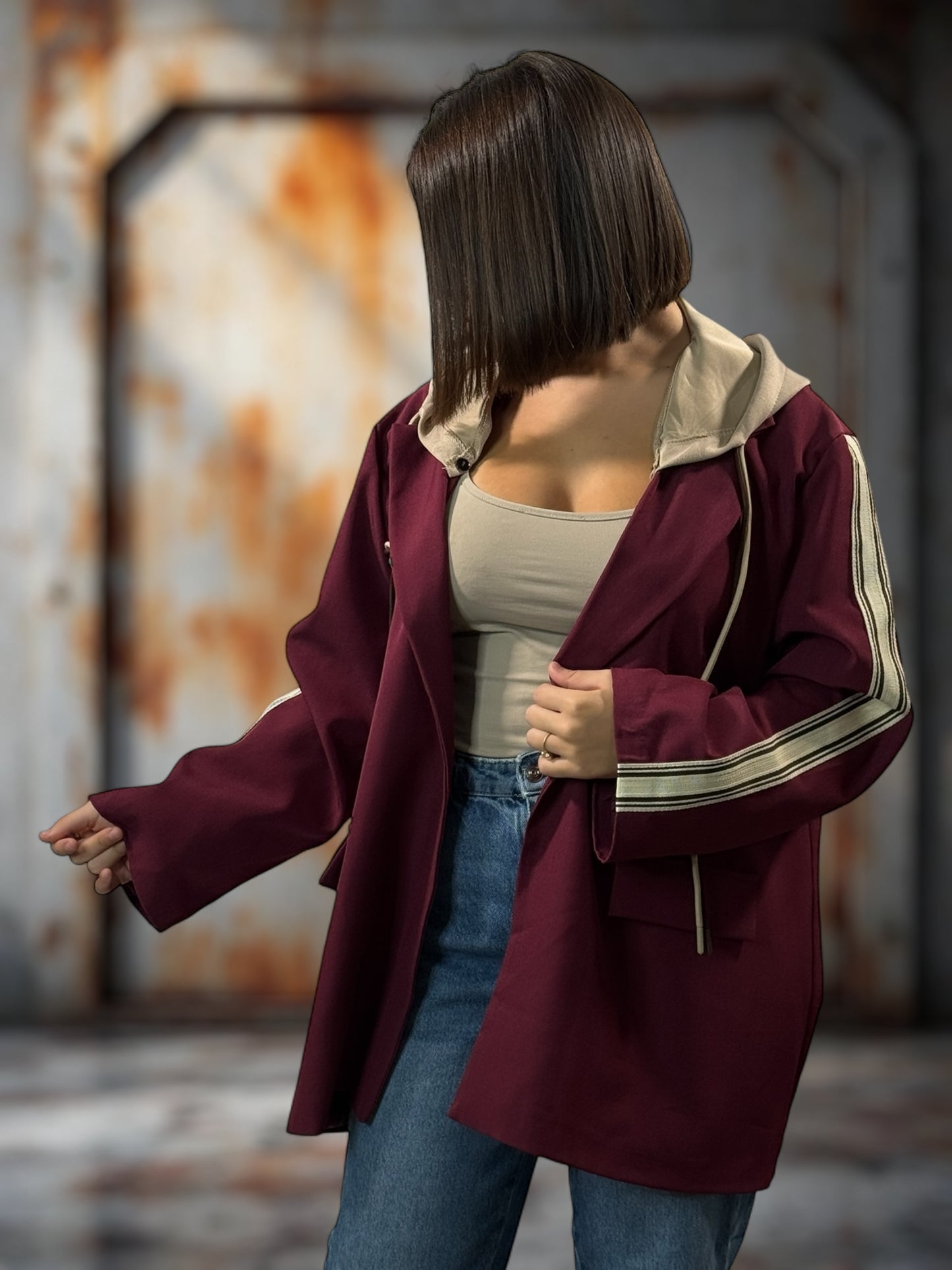 CAMERON - BLAZER BORDEAUX AVEC CAPUCHE JUSQU'A LA TAILLE 52/54