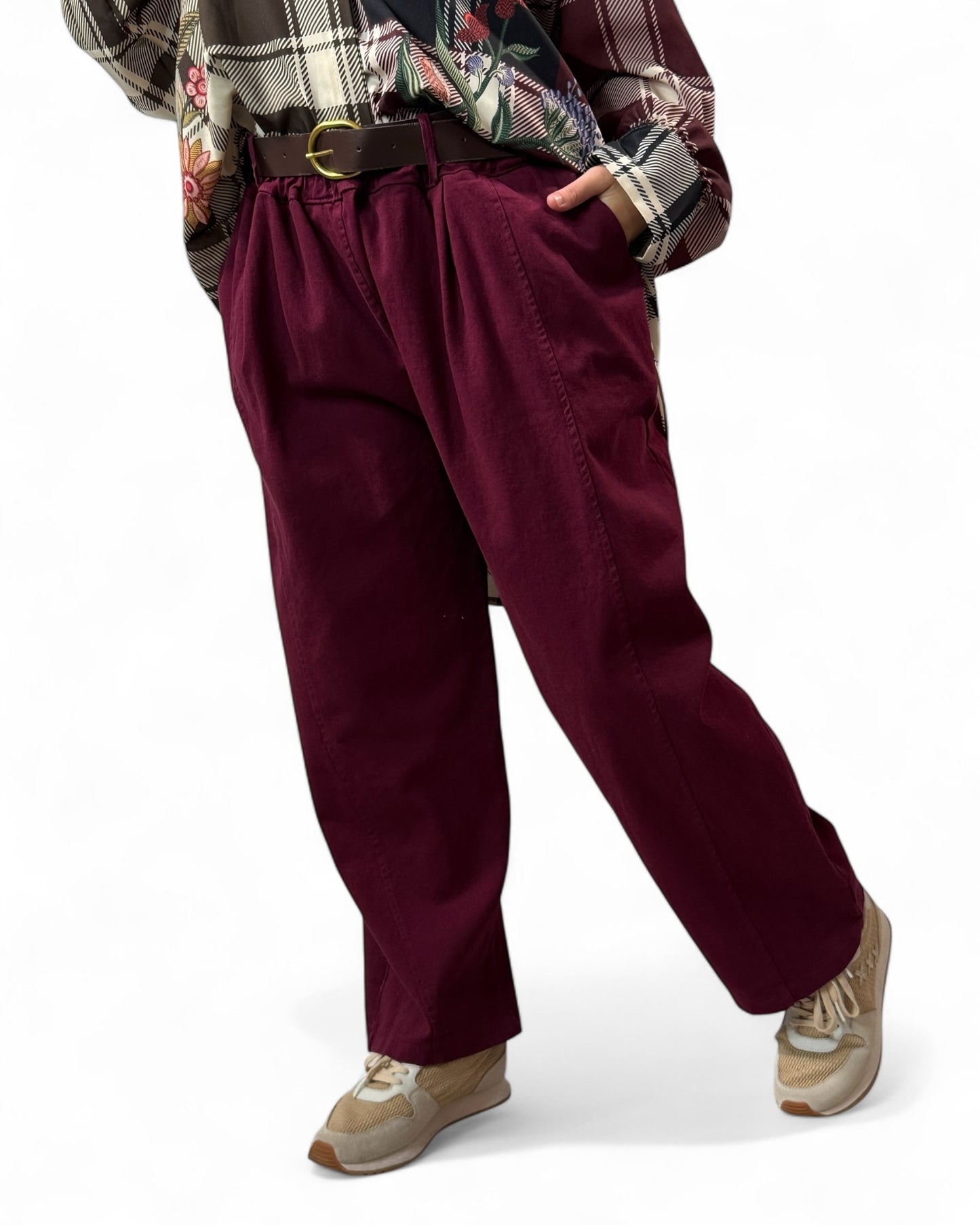 DIMITRI - PANTALON BORDEAUX AVEC CEINTURE JUSQU'A LA TAILLE 54