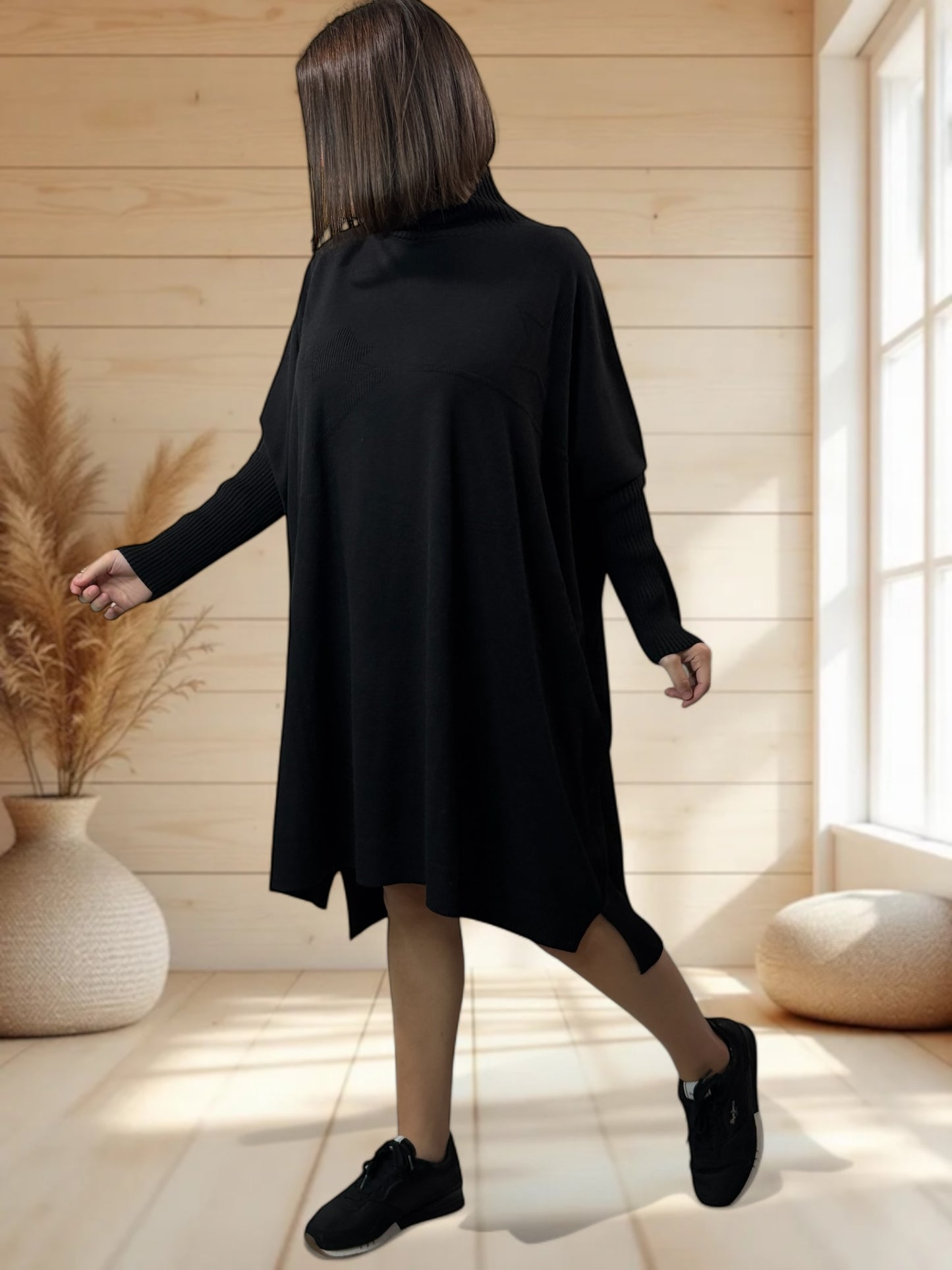 MARISOL - ROBE NOIRE OVERSIZE EN MAILLE JUSQU'A LA TAILLE 56