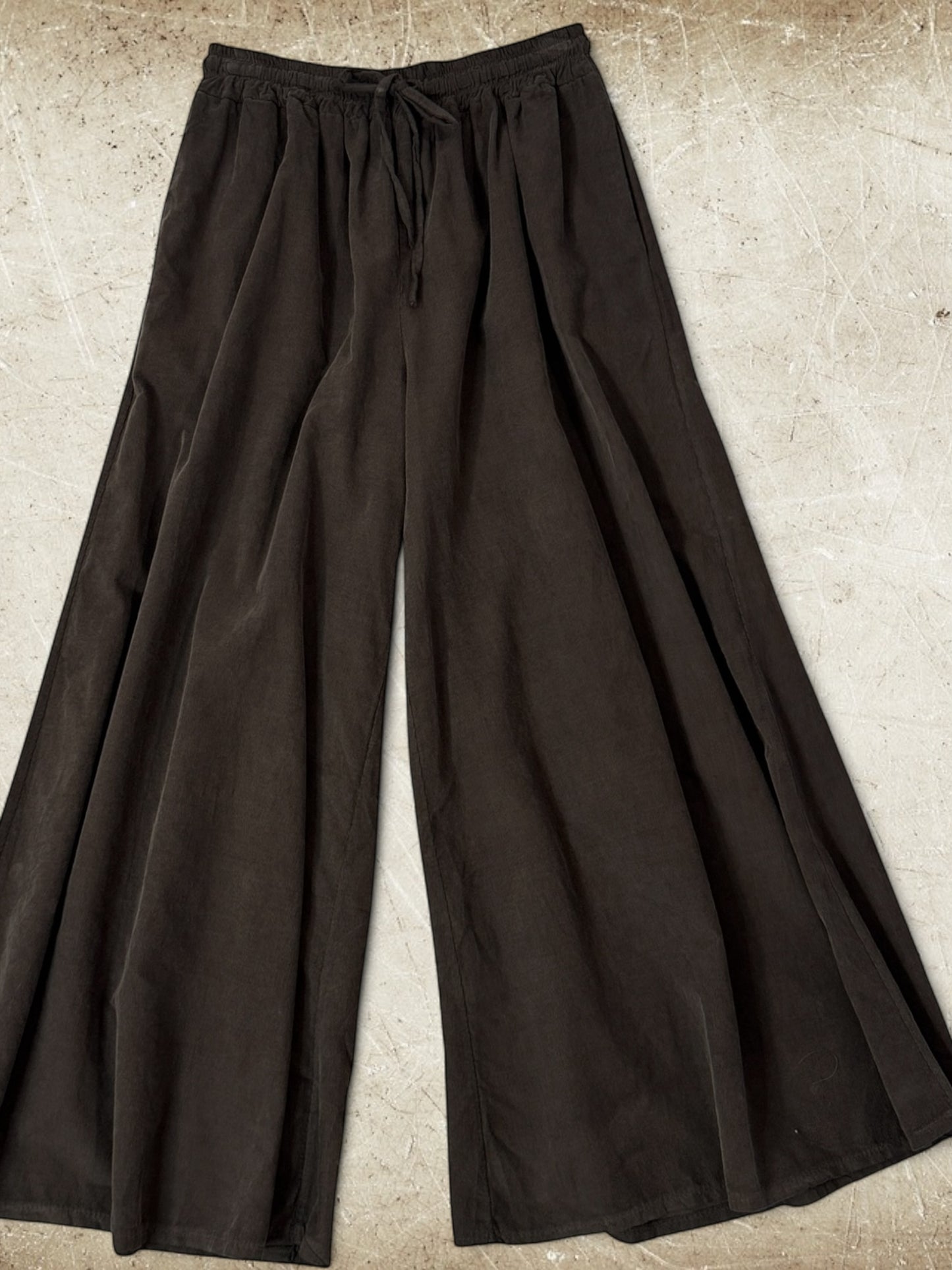 SERGIO - PANTALON AMPLE EN VELOURS MILLERAIES MARRON TAILLE 46/48 A 52