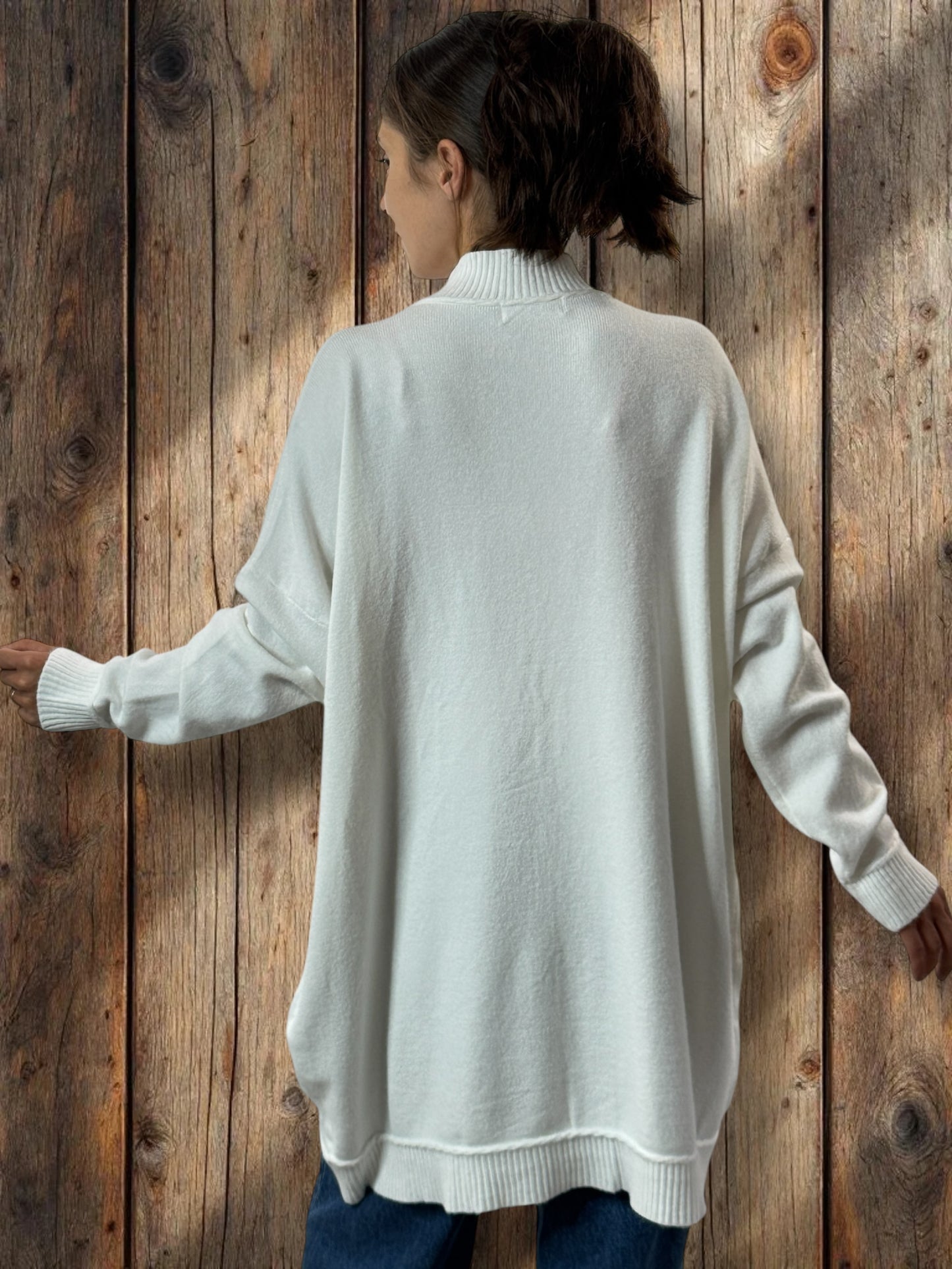 PATOU - PULL BLANC CASSE 2 POCHES JUSQU'A LA TAILLE 54