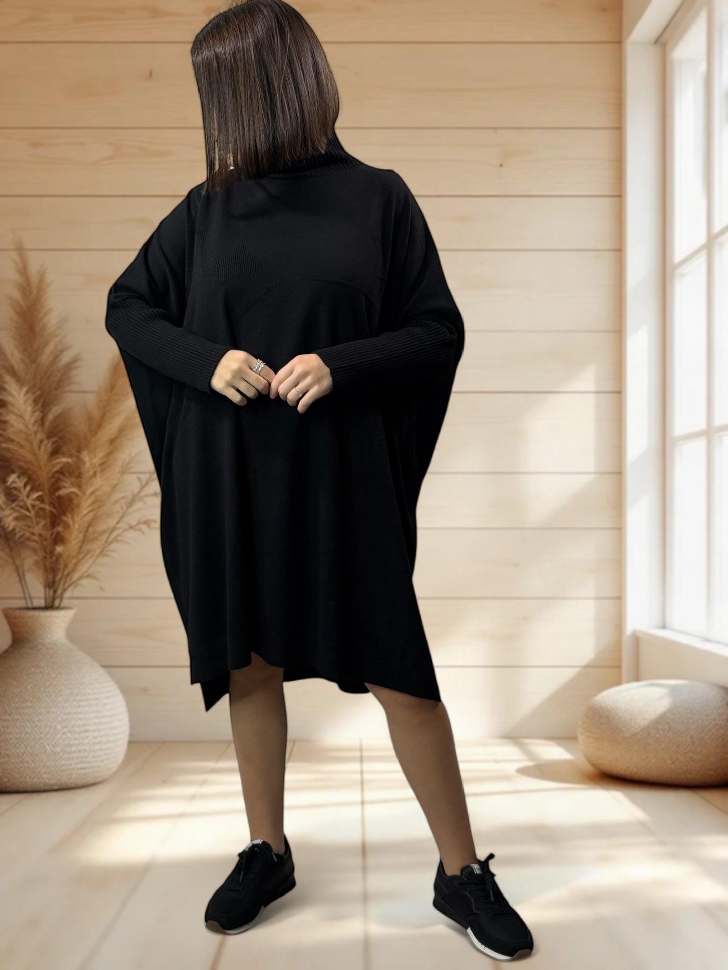 MARISOL - ROBE NOIRE OVERSIZE EN MAILLE JUSQU'A LA TAILLE 56