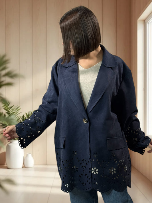 PAMELA - BLAZER MARINE EN SUEDINE DECOUPE DENTELLE JUSQU'A LA TAILLE 52