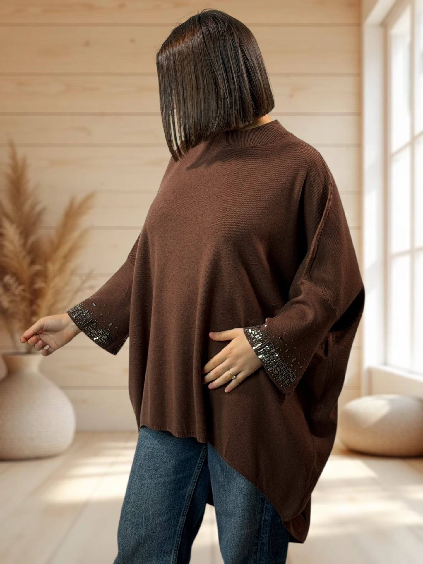 CORALINE - PULL OVERSIZE MARRON AVEC STRASS JUSQU'A LA TAILLE 56