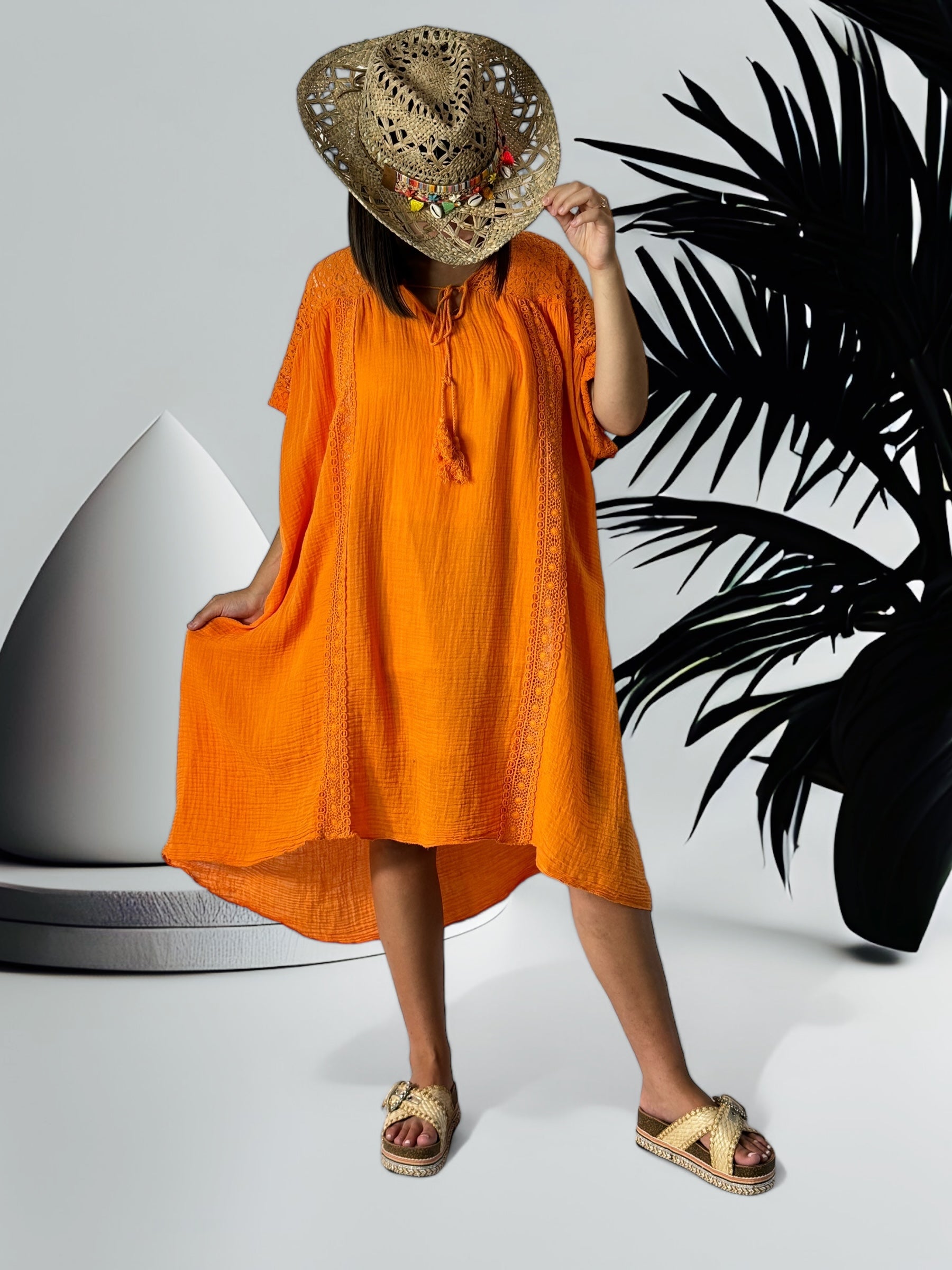 Tunique oversize orange pour grande taille. LIVRAISON EN 48H SITE FRANCAIS Lyly La Comtesse lylylacomtesse