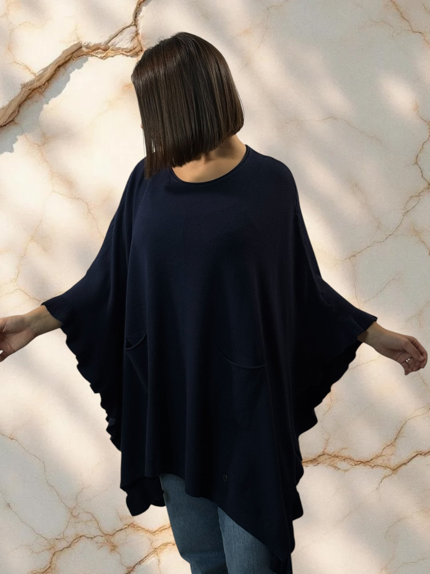 BIANCA - PONCHO MARINE EN MAILLE JUSQU'A LA TAILLE 56/58