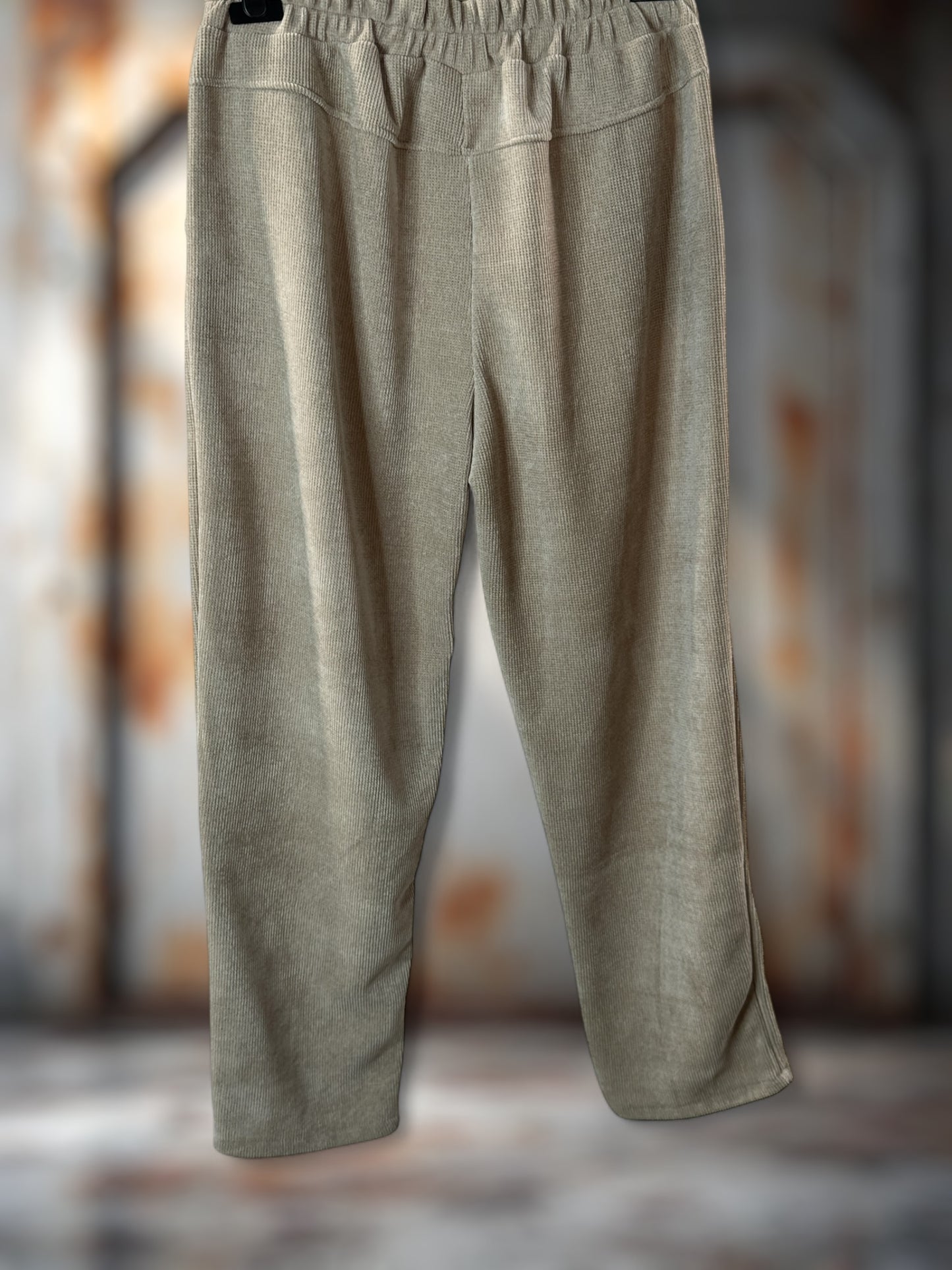LEON - PANTALON EN VELOURS BEIGE TAILLE 44 A 50/52