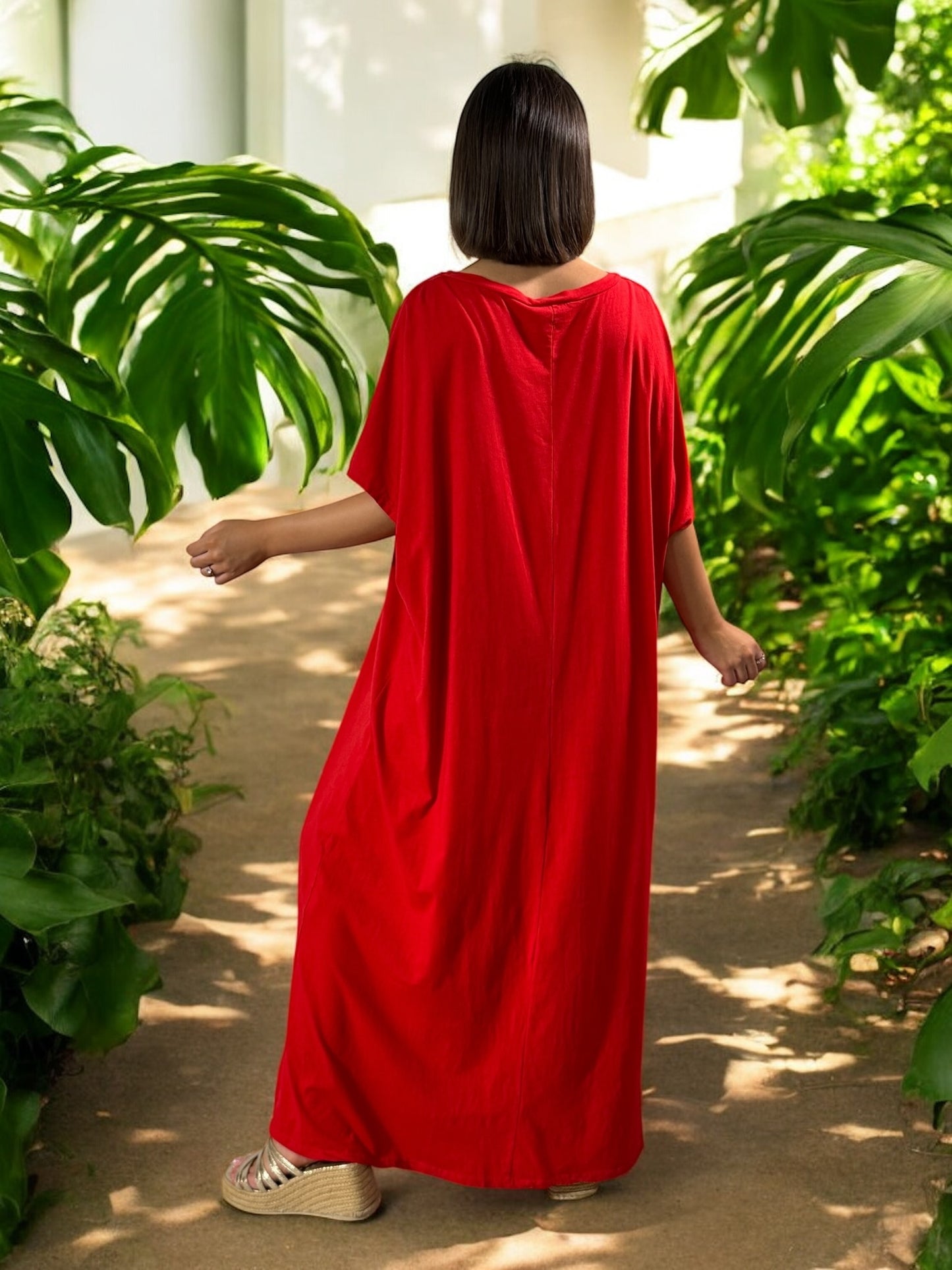 KATARINA - ROBE LONGUE TEE-SHIRT ROUGE OVERSIZE JUSQU'A LA TAILLE 54/56