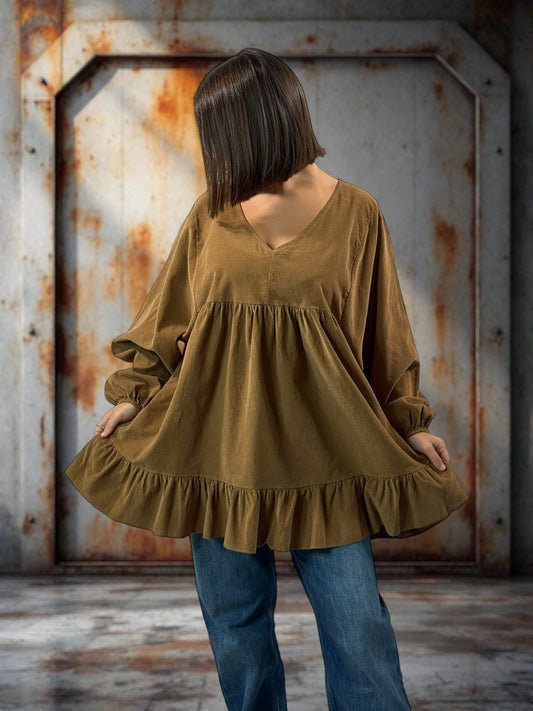 VICTORIA - TUNIQUE CAMEL EN VELOURS MILLERAIES OVERSIZE JUSQU'A LA TAILLE 52