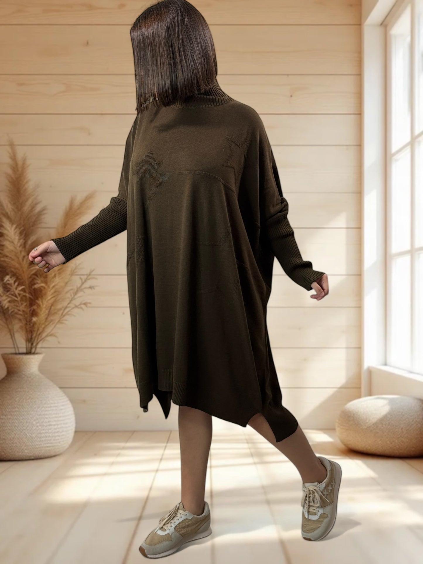 MARISOL - ROBE MARRON OVERSIZE EN MAILLE JUSQU'A LA TAILLE 56