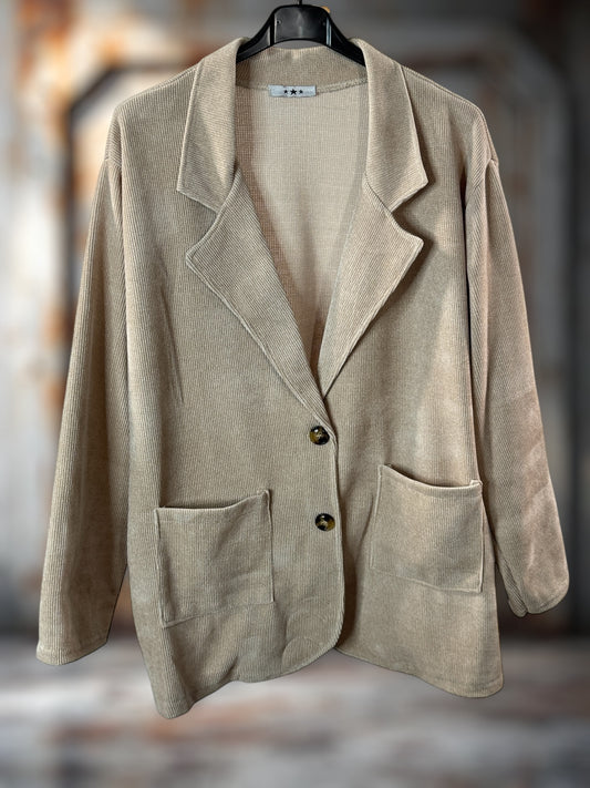 FLAVIE - VESTE BEIGE EN VELOURS JUSQU'A LA TAILLE 52