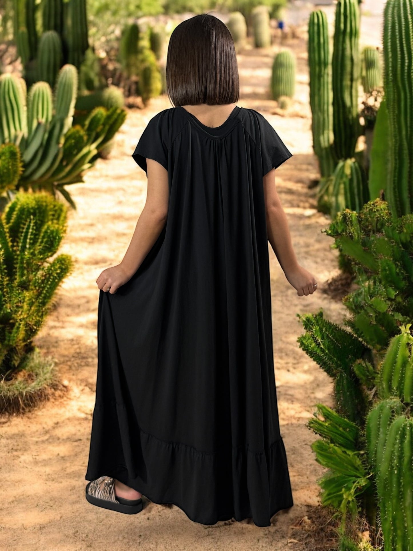ANTIBES - ROBE LONGUE OVERSIZE NOIRE JUSQU'A LA TAILLE 56