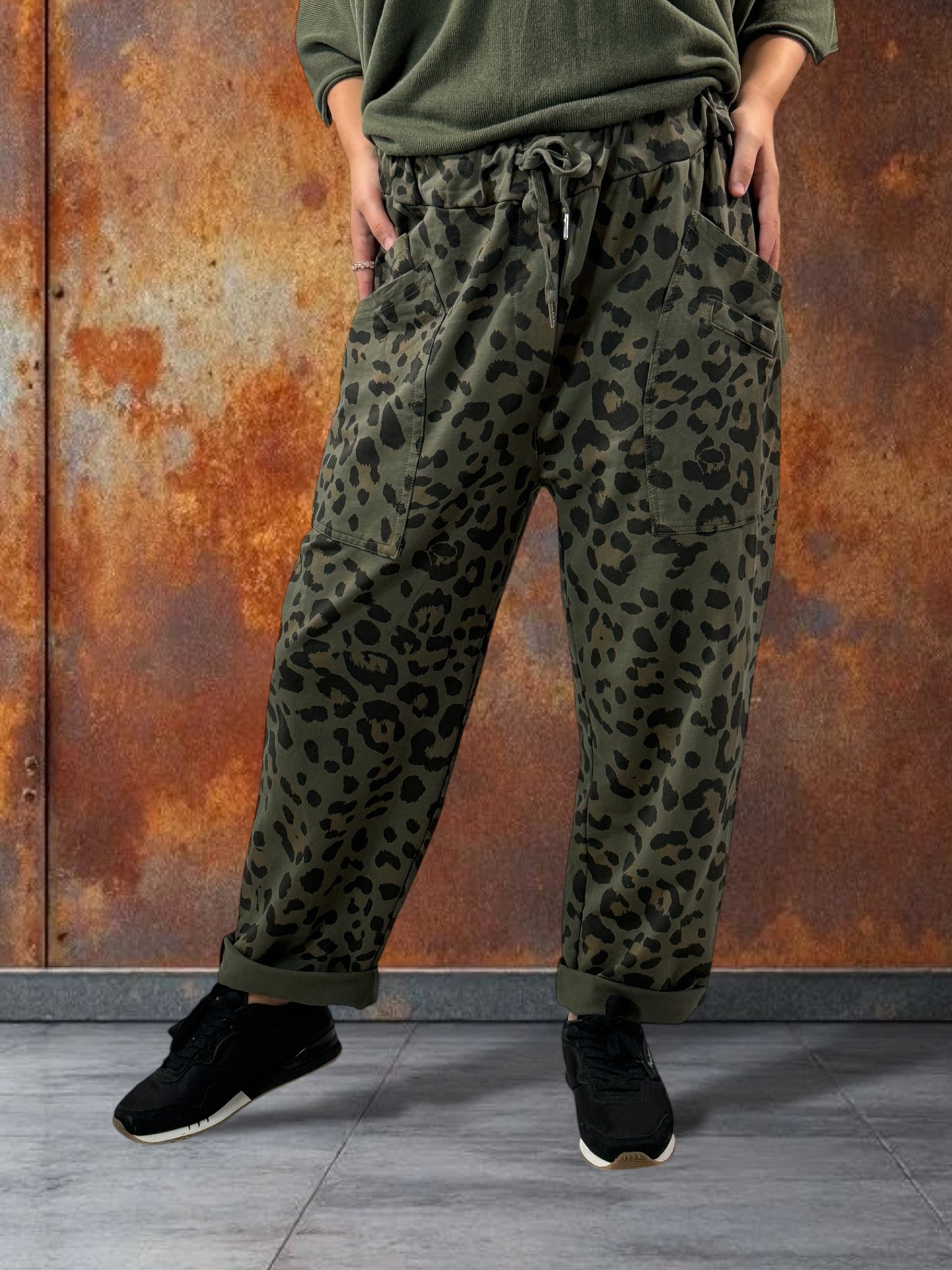 DIEGO - PANTALON SPORTSWEAR LEOPARD KAKI TAILLE 46 A 50/520