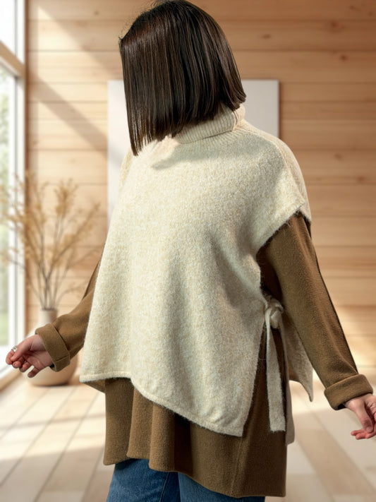 MIMI - PULL BEIGE SANS MANCHES JUSQU'A LA TAILLE 52