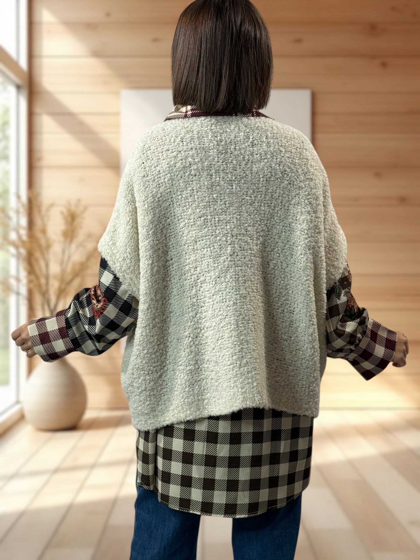 MARA - GILET BLANC CASSE SANS MANCHES JUSQU'A LA TAILLE 56