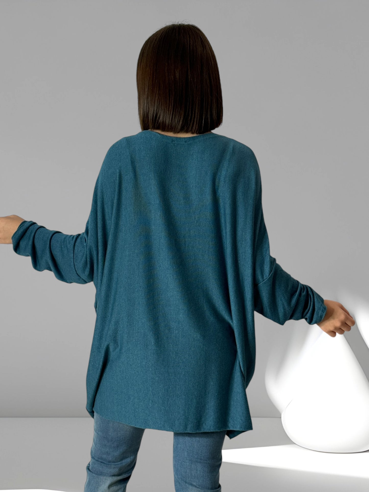 CAPRIO - PULL BLEU EN MAILLE FLUIDE JUSQU'A LA TAILLE 54