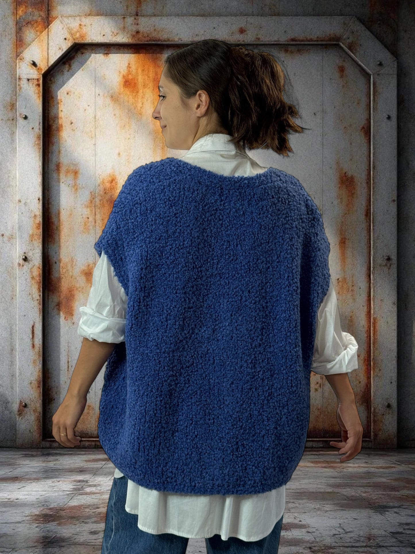 NICO - GILET BLEU SANS MANCHES 2 POCHES JUSQU'A LA TAILLE 56