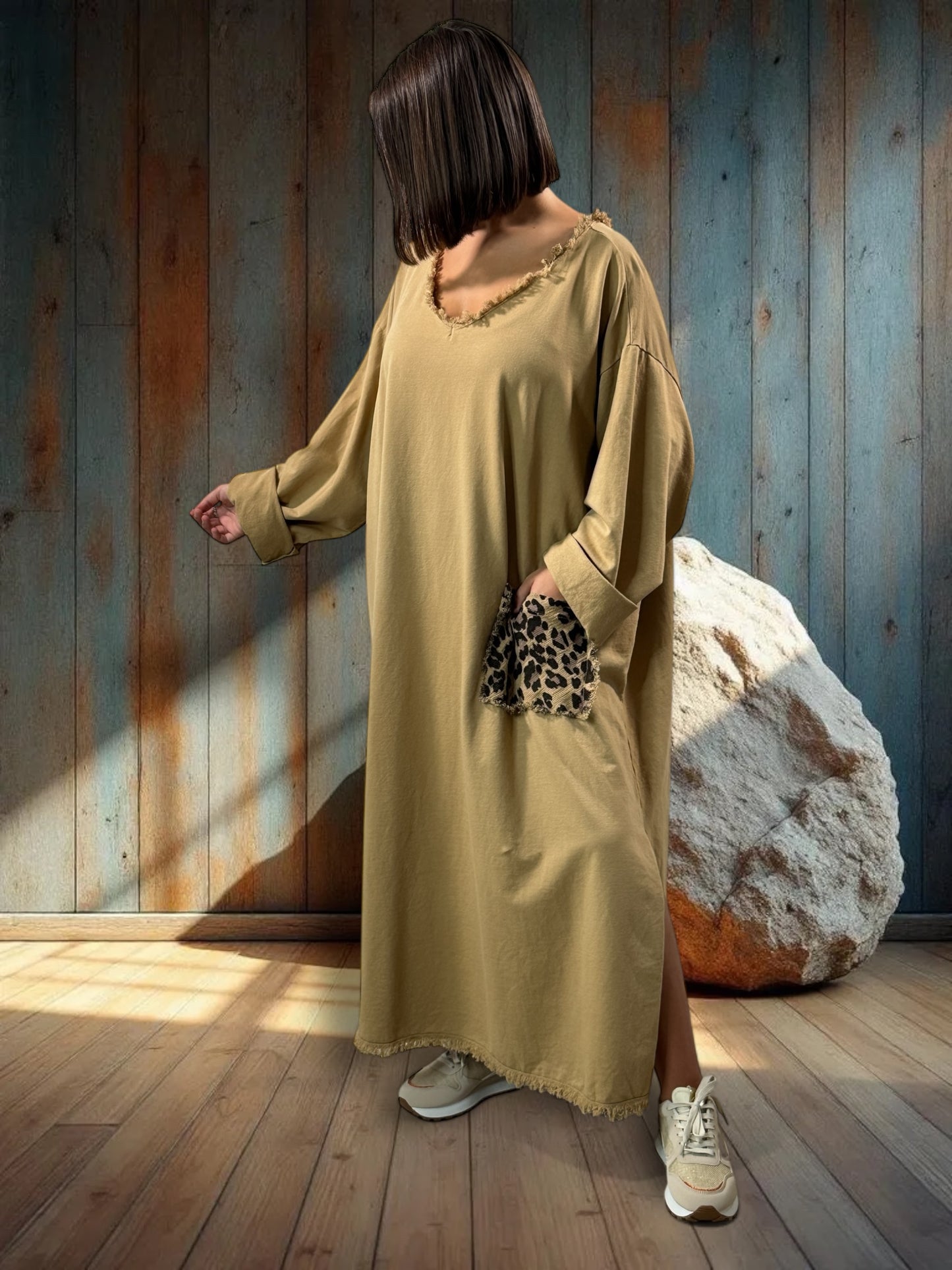 SALOME - ROBE OVERSIZE CAMEL POCHE LEOPARD JUSQU'A LA TAILLE 58