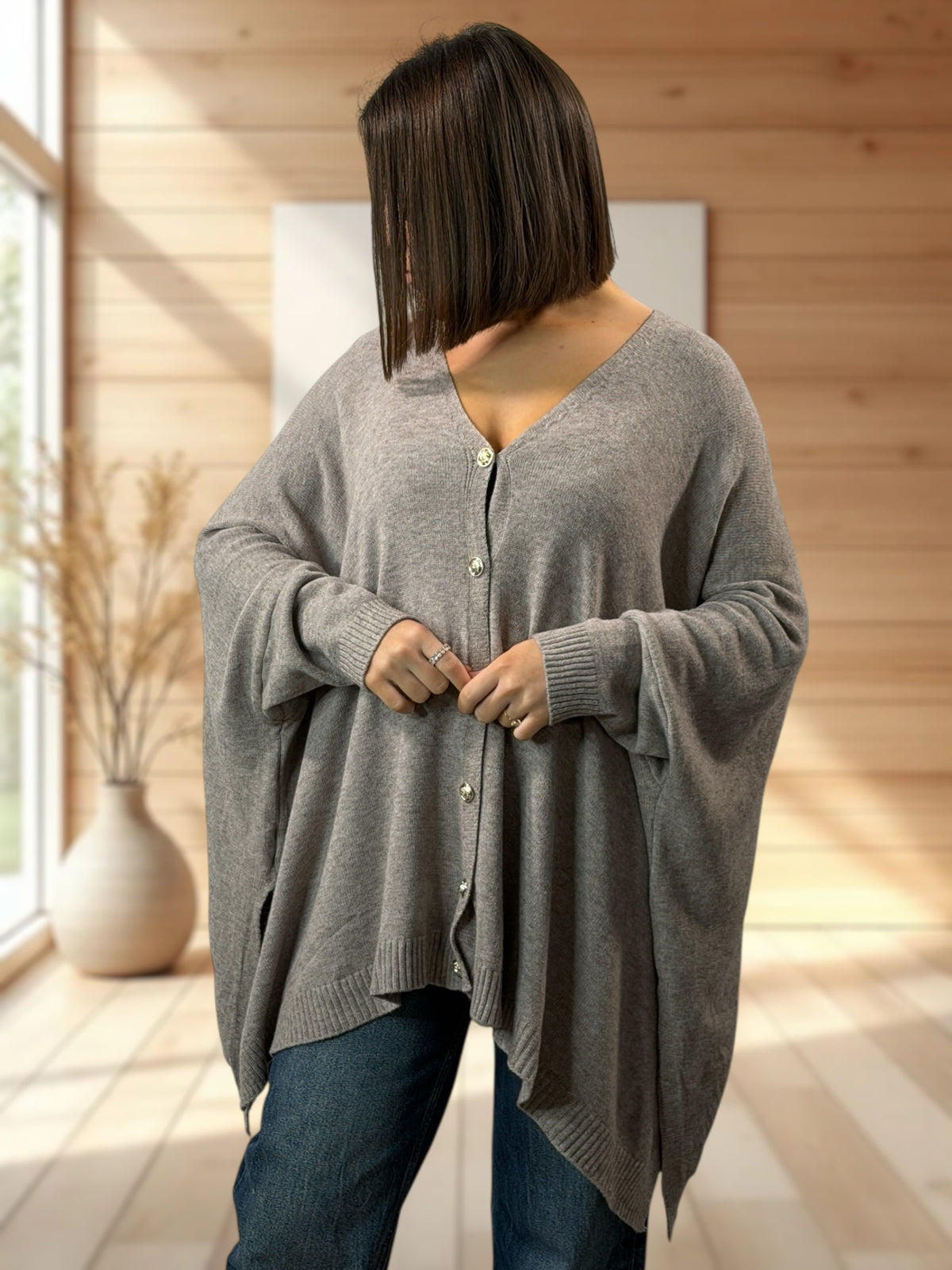 MATHILDE - GILET OVERSIZE TAUPE JUSQU'A LA TAILLE 56/58