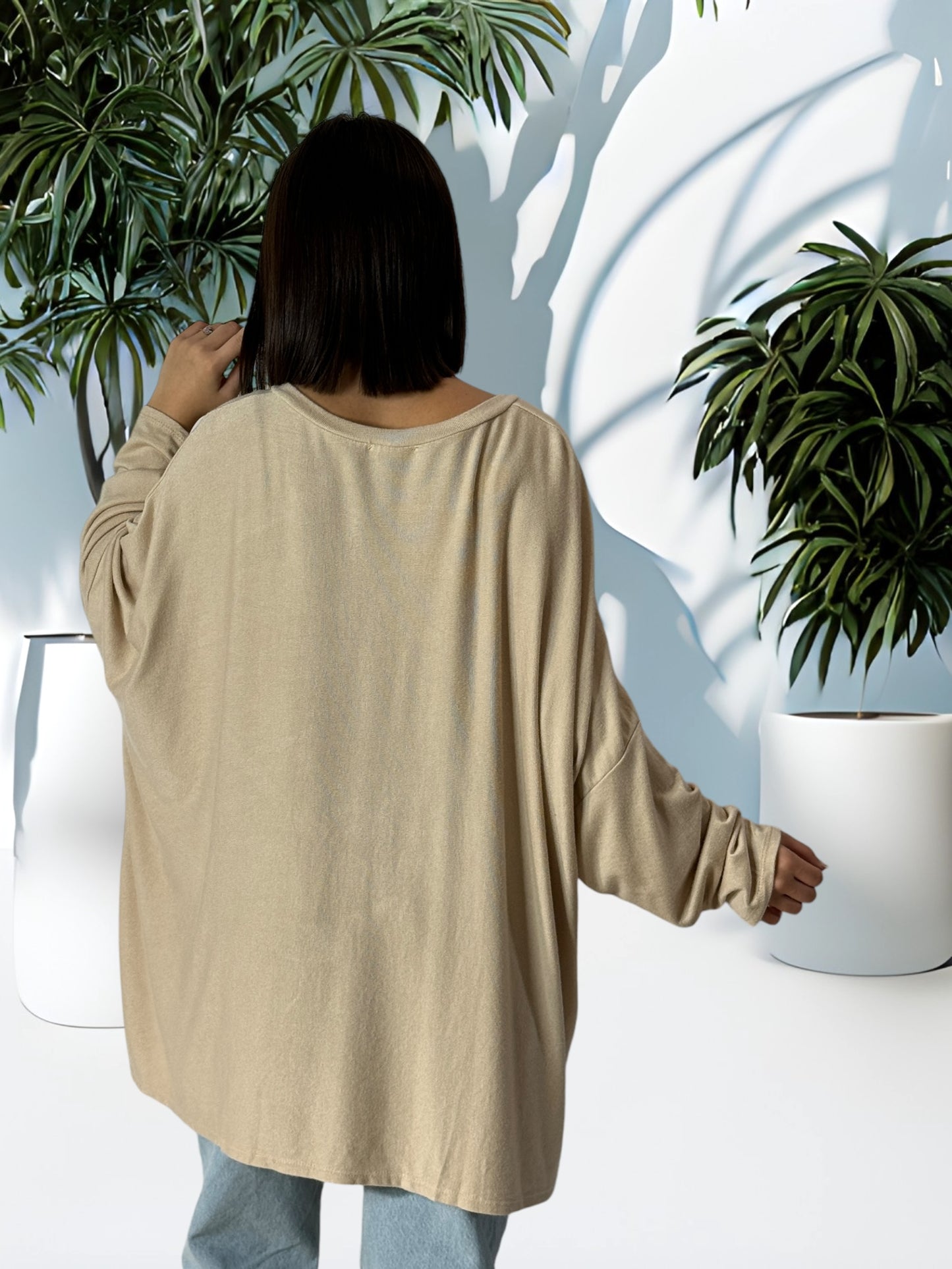 OSCAR - PULL OVERSIZE BEIGE EN MAILLE FLUIDE JUSQU'A LA TAILLE 56
