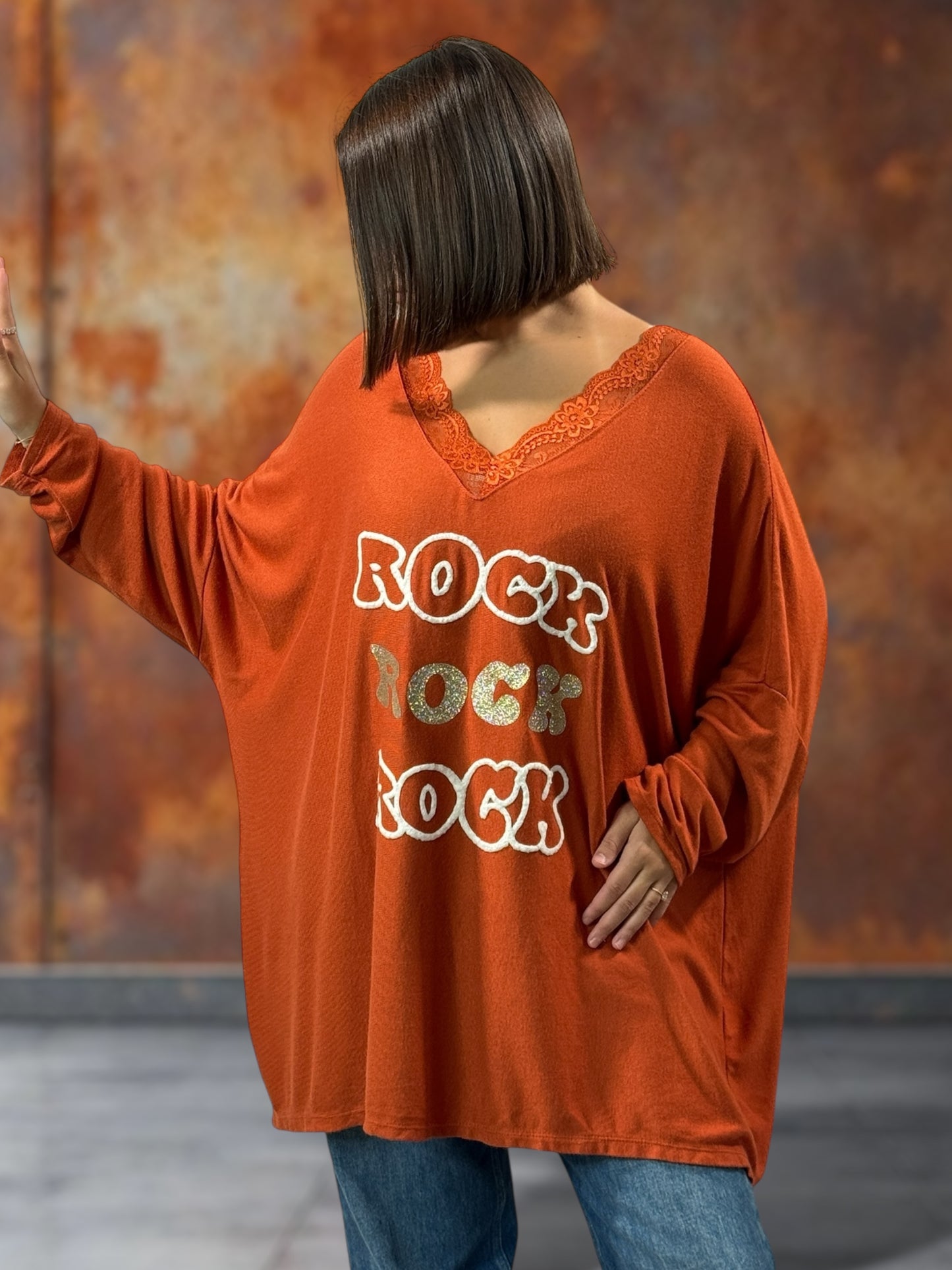 ELSA - PULL ROUX EN MAILLE BORDE DE DENTELLE JUSQU'A LA TAILLE 56/58