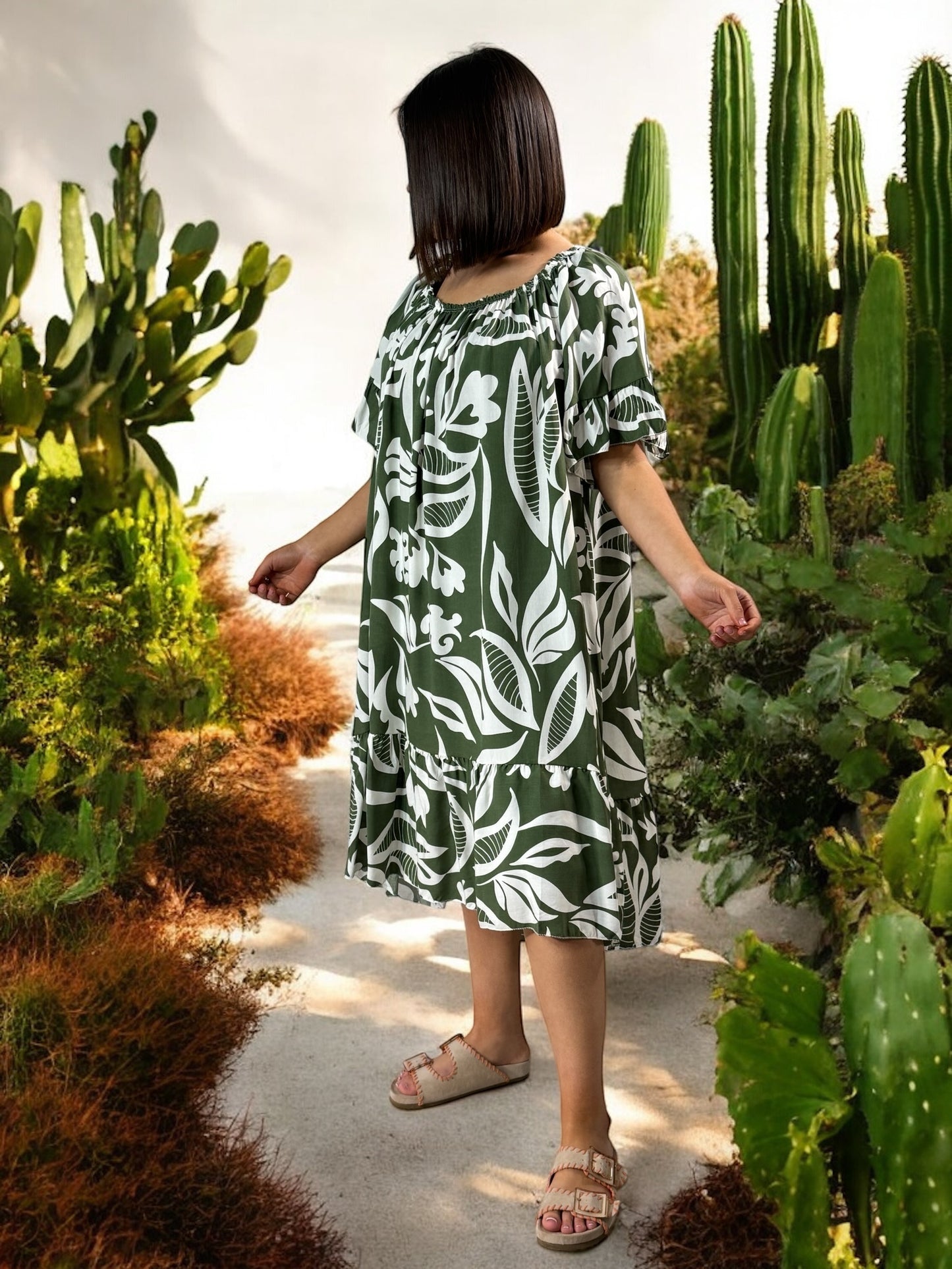 BANDOL - ROBE OVERSIZE KAKI A MOTIF JUSQU'A LA TAILLE 56