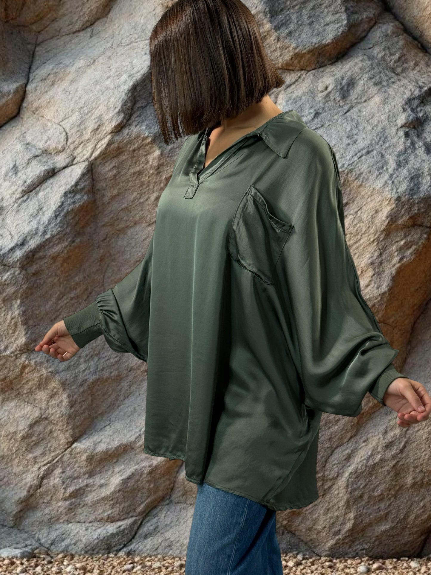 MONICA - TUNIQUE KAKI OVERSIZE ASPECT SOIE JUSQU'A LA TAILLE 56