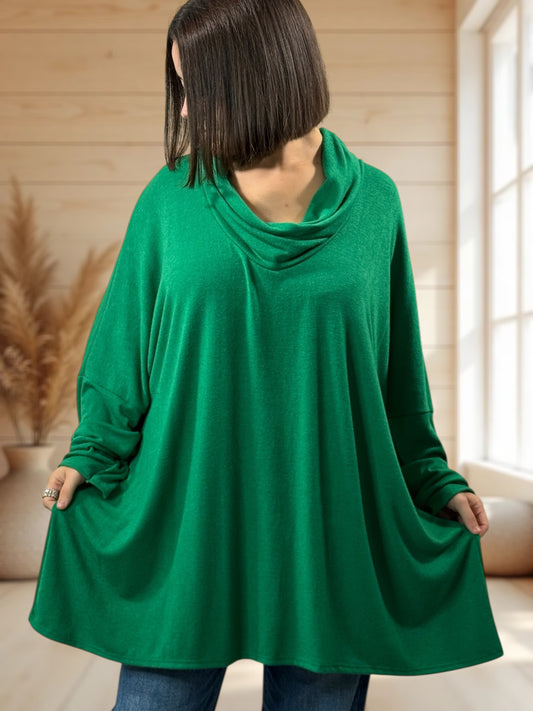 ABIGAIL - PULL OVERSIZE VERT EN MAILLE FLUIDE JUSQU'A LA TAILLE 56