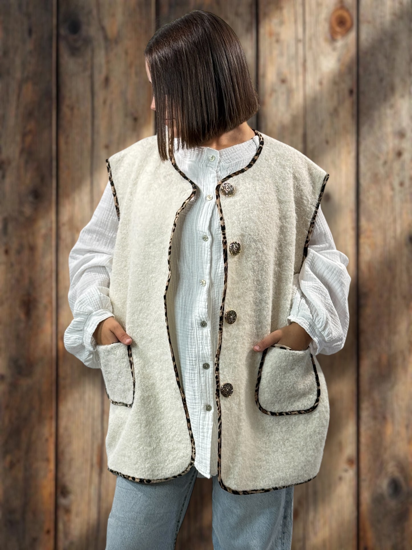 PAULO - GILET BLANC CASSE SANS MANCHES JUSQU'A LA TAILLE 52/54