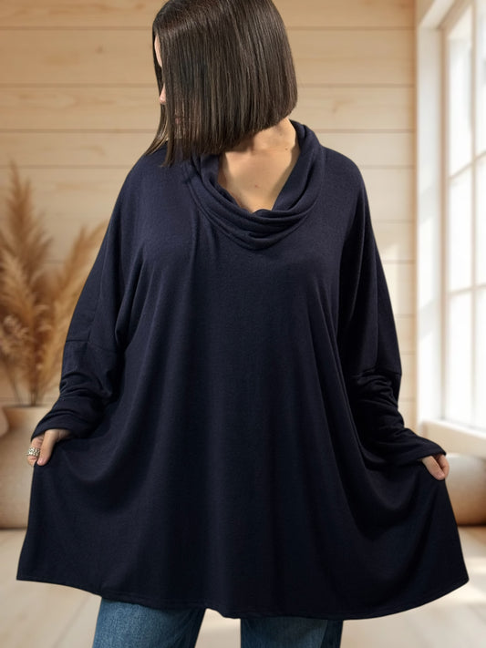 ABIGAIL - PULL OVERSIZE MARINE EN MAILLE FLUIDE JUSQU'A LA TAILLE 56