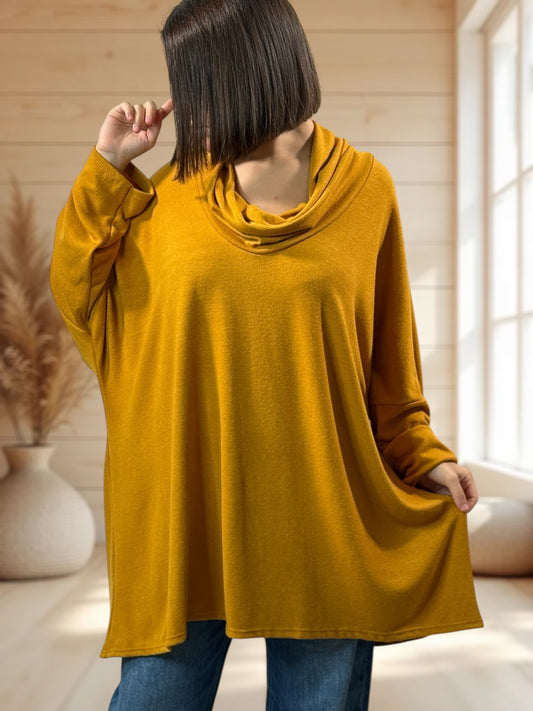 ABIGAIL - PULL OVERSIZE CURRY EN MAILLE FLUIDE JUSQU'A LA TAILLE 56