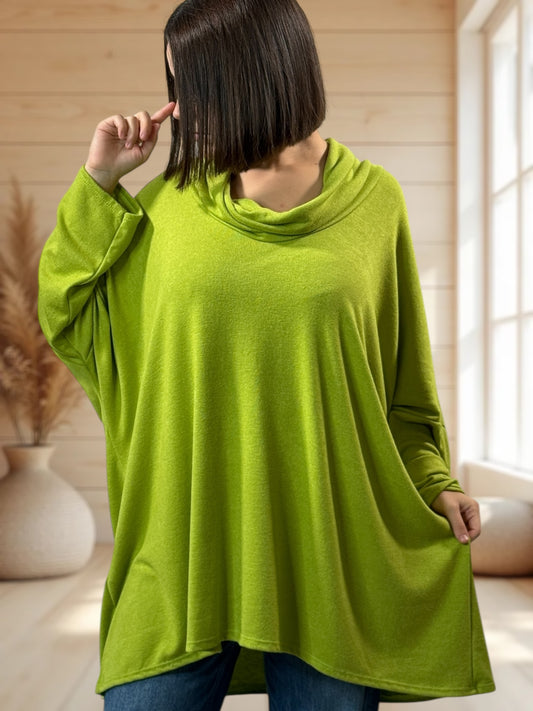 ABIGAIL - PULL OVERSIZE VERT ANIS EN MAILLE FLUIDE JUSQU'A LA TAILLE 56