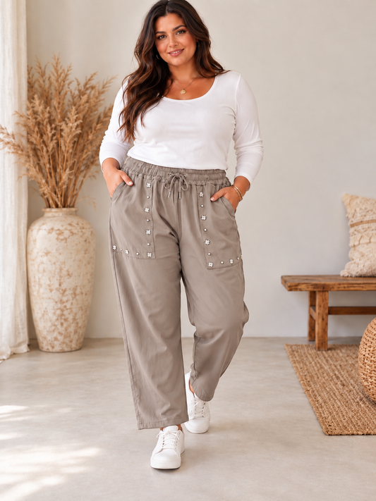 PAULIN - PANTALON SPORTSWEAR BEIGE POCHES AVEC CLOUS TAILLE 46 A 52