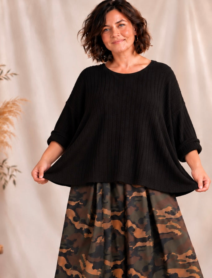 JANICK - PULL NOIR EN MAILLE FLUIDE JUSQU'A LA TAILLE 56