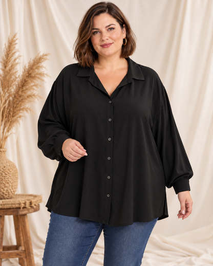 DEVA - CHEMISE NOIRE DOS PLISSE JUSQU'A LA TAILLE 56